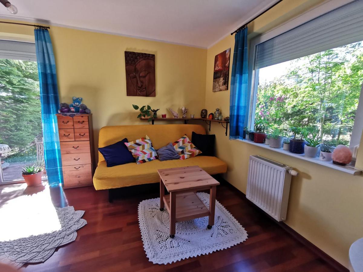 Przytulna Kawalerka Z Ogrodem Apartment Gdansk Ngoại thất bức ảnh