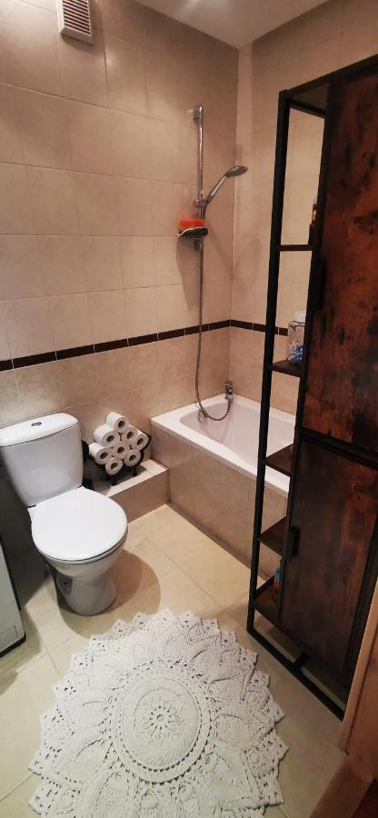 Przytulna Kawalerka Z Ogrodem Apartment Gdansk Ngoại thất bức ảnh
